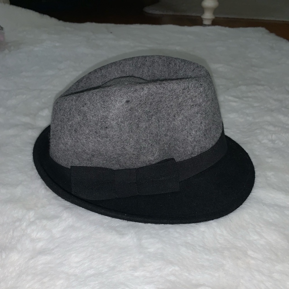 NWOT galiano sorbatti hat